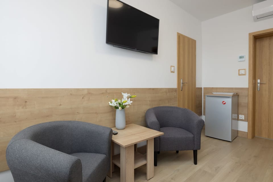 Functional living area, where the guests can relax after their activities.