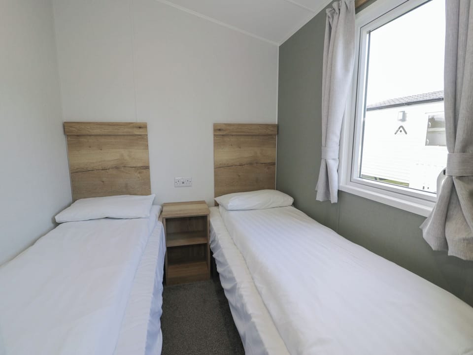 3 bedrooms, individually decorated, individually furnished, free WiFi