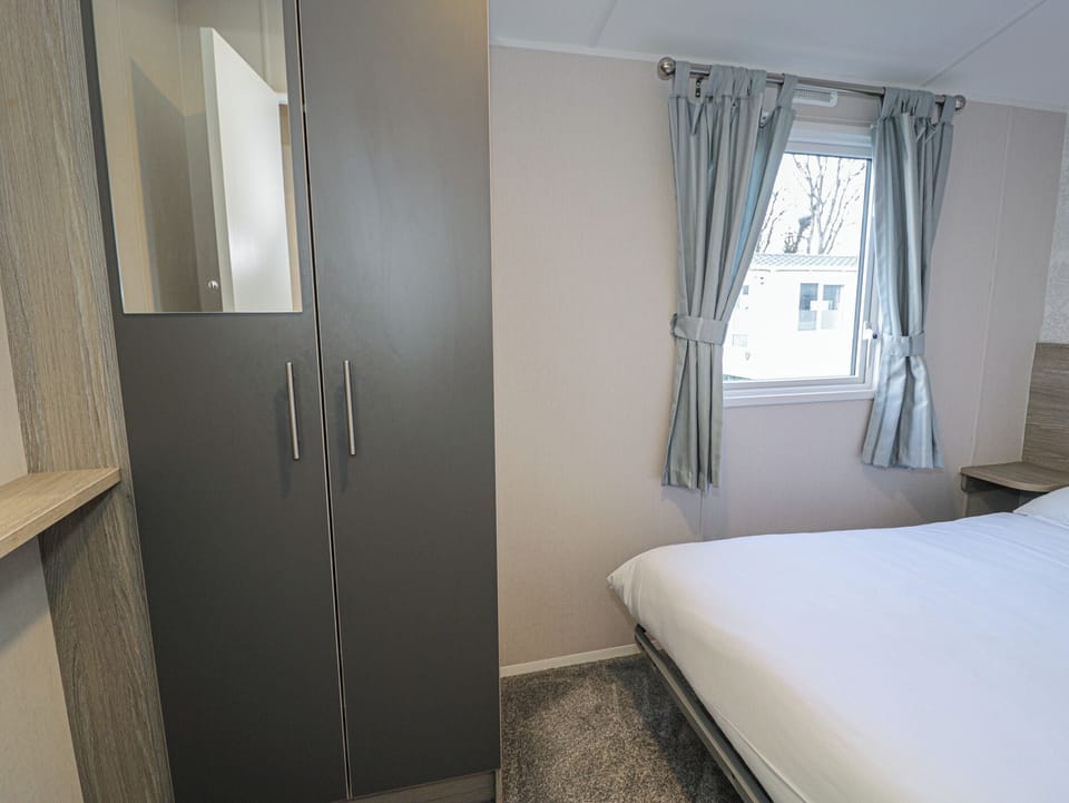 3 bedrooms, individually decorated, individually furnished, free WiFi