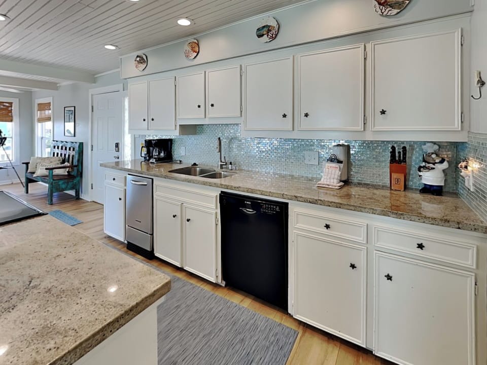 House (3 Bedrooms) | Property amenity