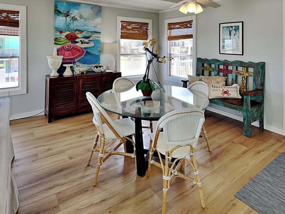 House (3 Bedrooms) | Property amenity