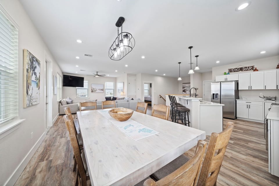 House (4 Bedrooms) | Property amenity