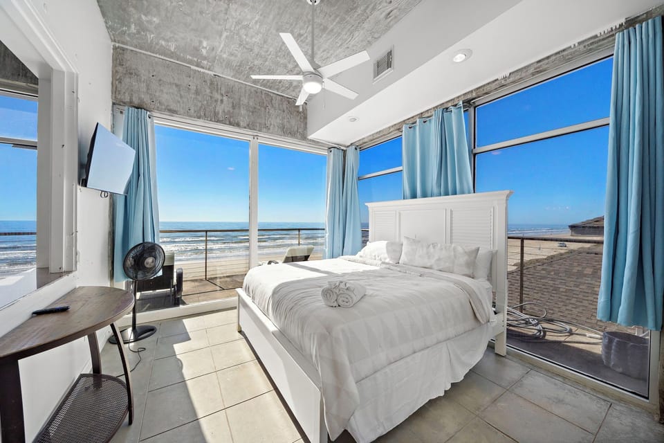 House (4 Bedrooms) | Property amenity