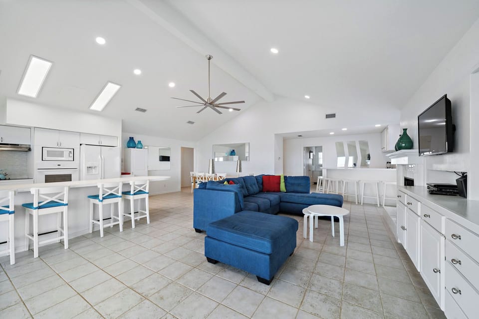 House (4 Bedrooms) | Property amenity