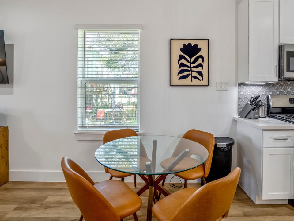 House (3 Bedrooms) | Property amenity