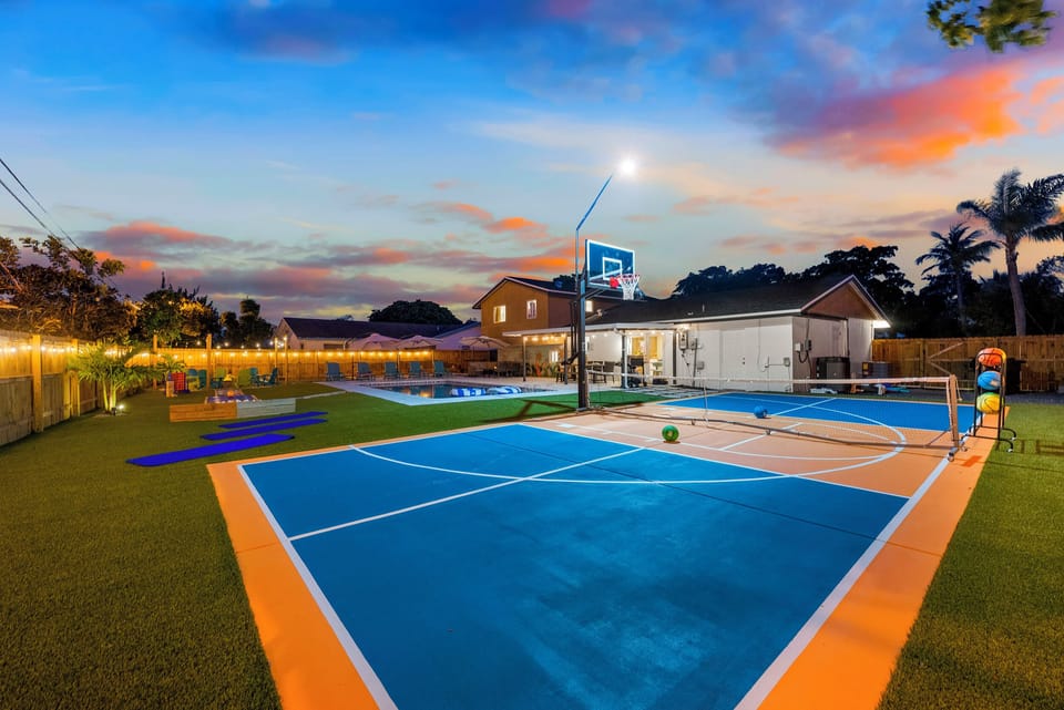 Sport court