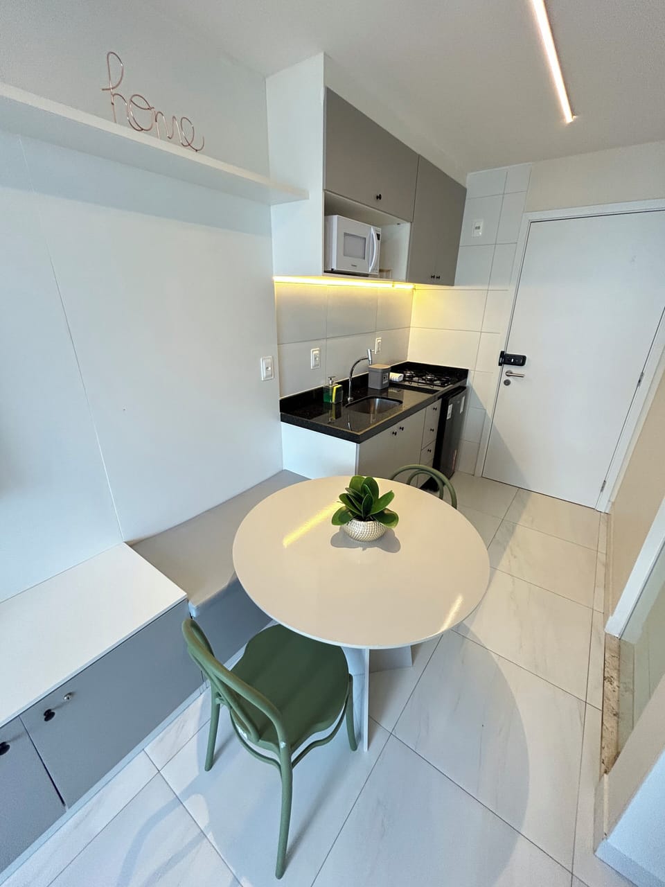 Apartment | Private kitchen | Mini-fridge, microwave, stovetop, blender