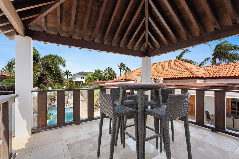 Relax in the shaded gazebo, where you can have a nice sunset view