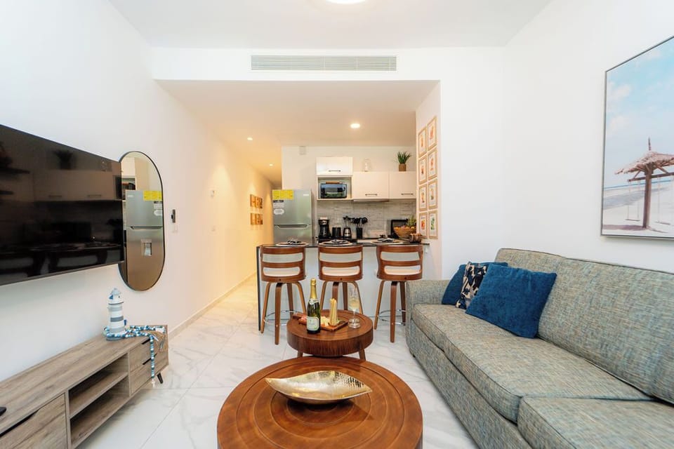 Aqua Vibe · 1BR Swim-Out Suite · Cana Rock Star (2443)
