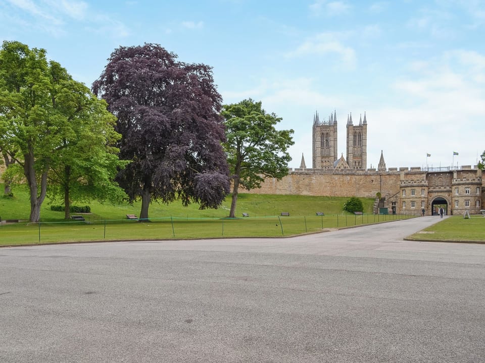 Surrounding area | Wolds View, Lincoln