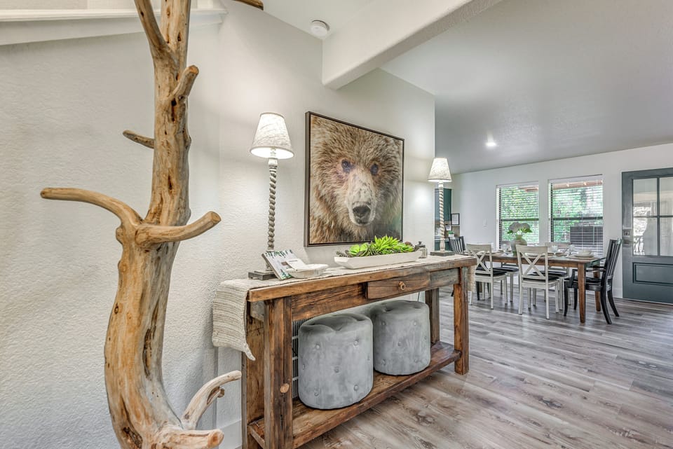 Entryway | 1st Floor