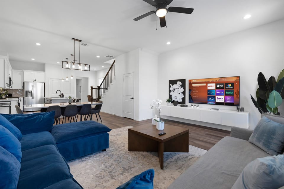 Living Room: Relax in style with a spacious layout, vibrant decor, and entertainment-ready setup!