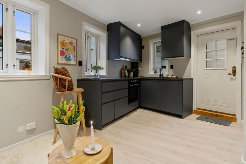 House, Kitchen | Free WiFi