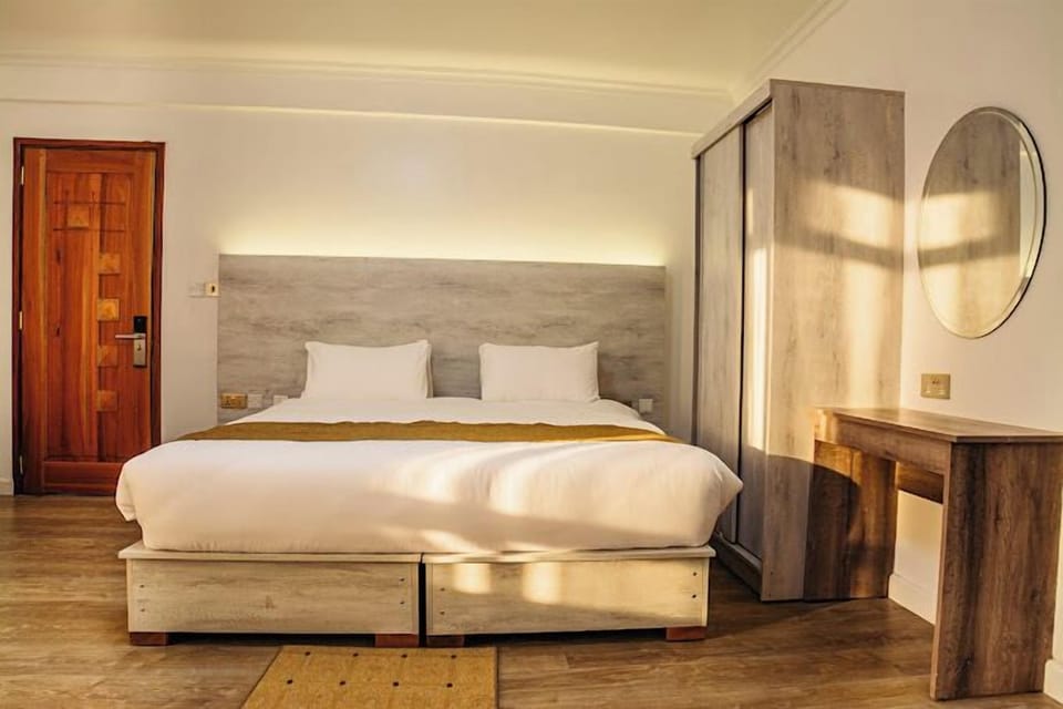 Double Room, City View | Individually decorated, individually furnished, free WiFi, bed sheets