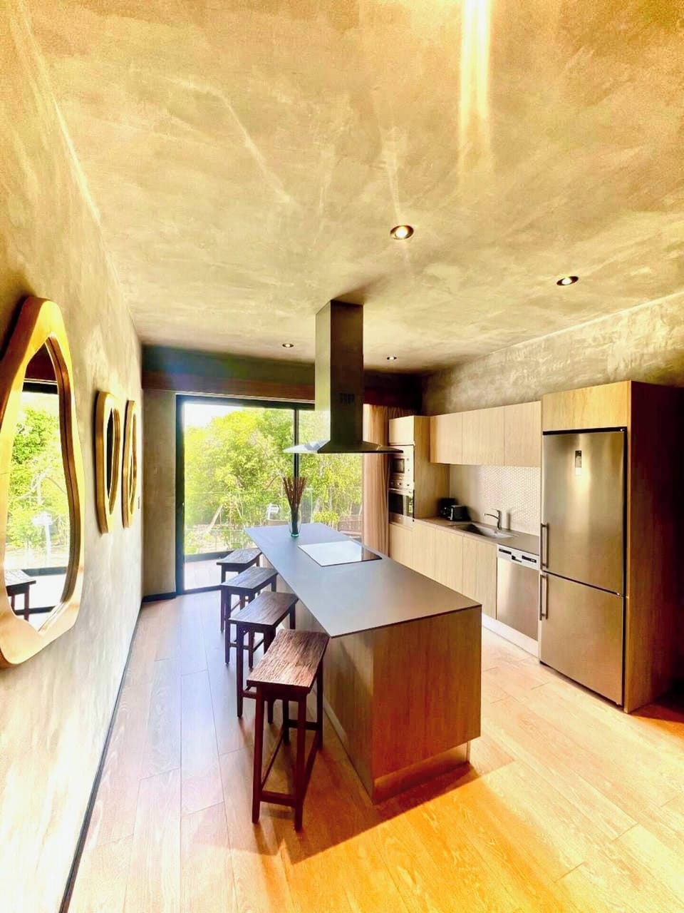 Dinning Area in Kitchen