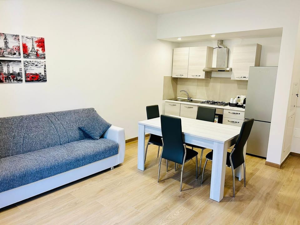 Deluxe Apartment | Private kitchen