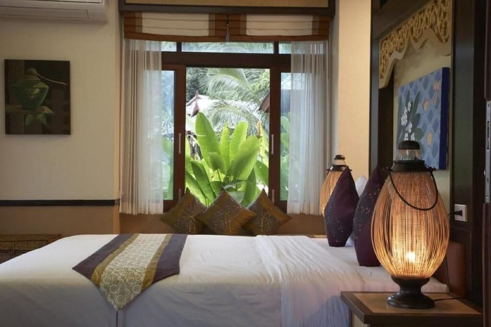 Villa, 2 Bedrooms, Balcony | Minibar, bed sheets