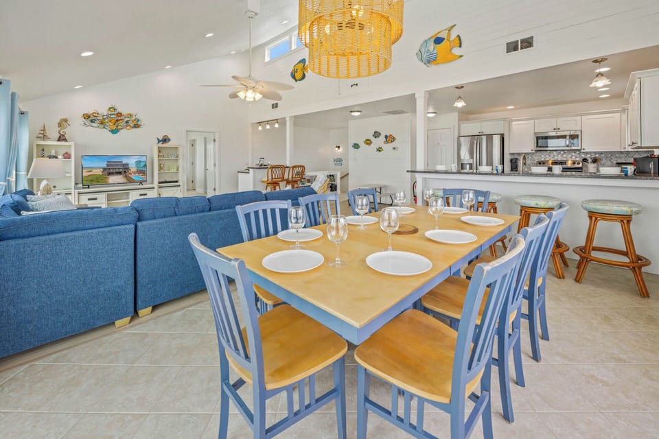 Surf or Sound Realty - 1226 - Ocean's 31 - Dining Area -2