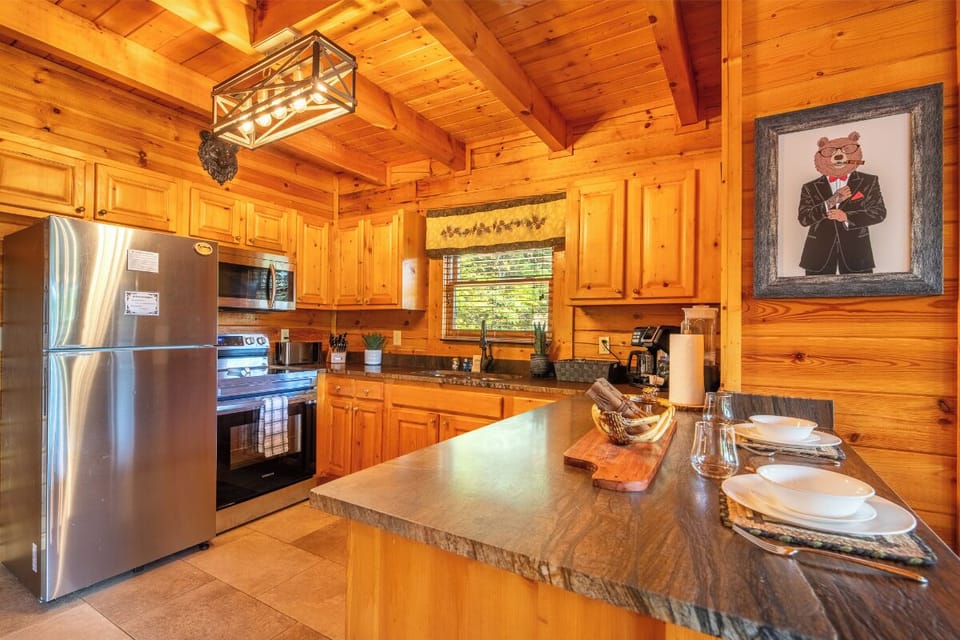 Sharp Dressed Bear's fully-equipped kitchen