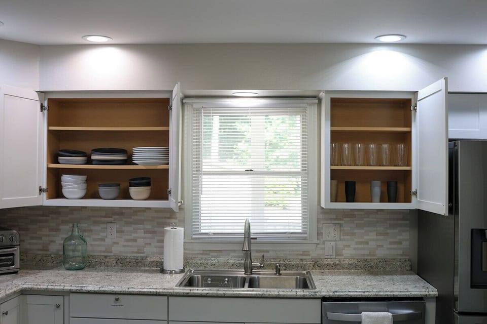 Fully stocked with all Dinnerware anf Cookware.