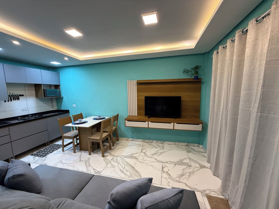 Family Loft, Balcony, Courtyard View | Living room