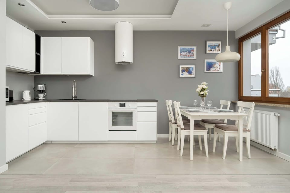The fully equipped kitchenette includes everything you need for a home-cooked meal.