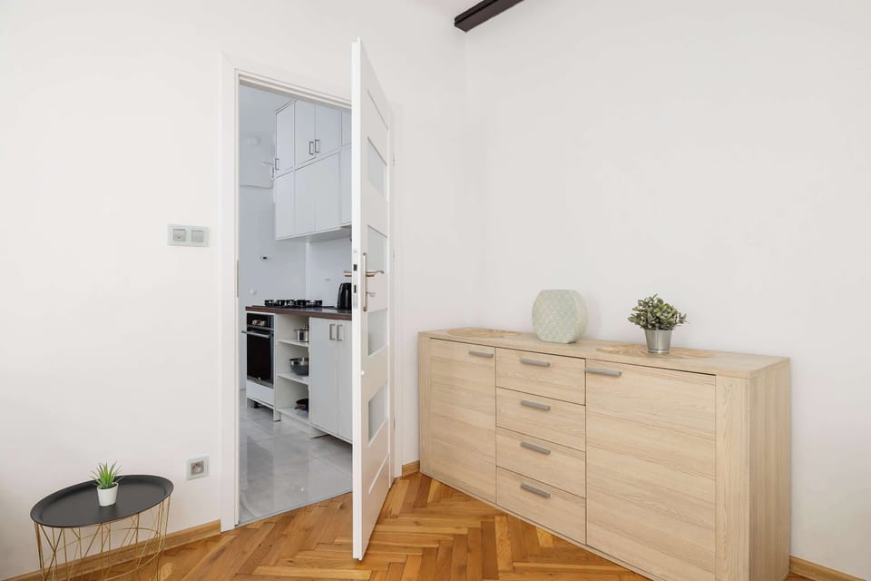 Chest of drawers in the room.