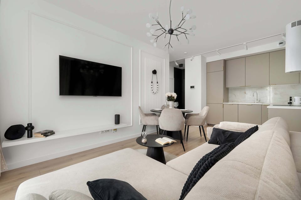 Unwind on the comfortable sofa that can be converted into double bed.