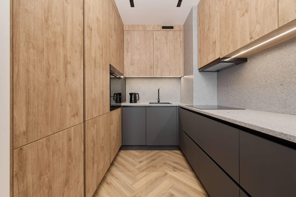 Kitchenette with a kettle.