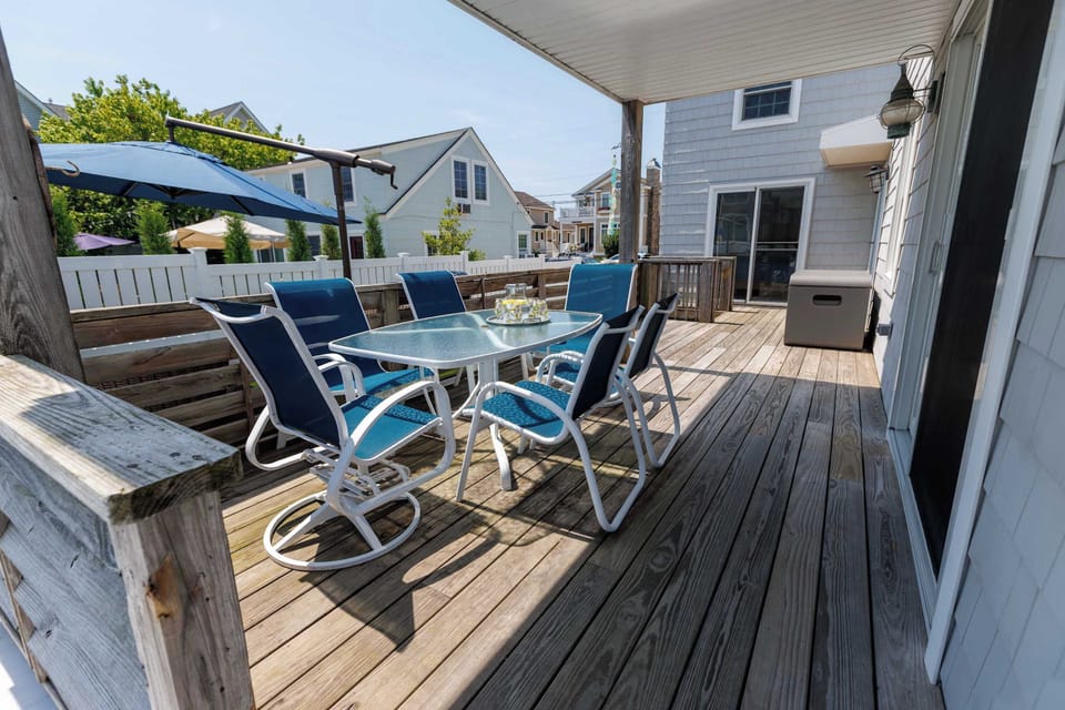 Enjoy a coffee, snack or wine on your outdoor dining area.