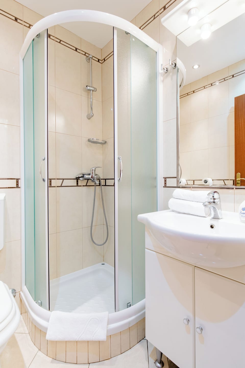 Standard Double Room, City View | Bathroom | Shower, hair dryer, towels, soap