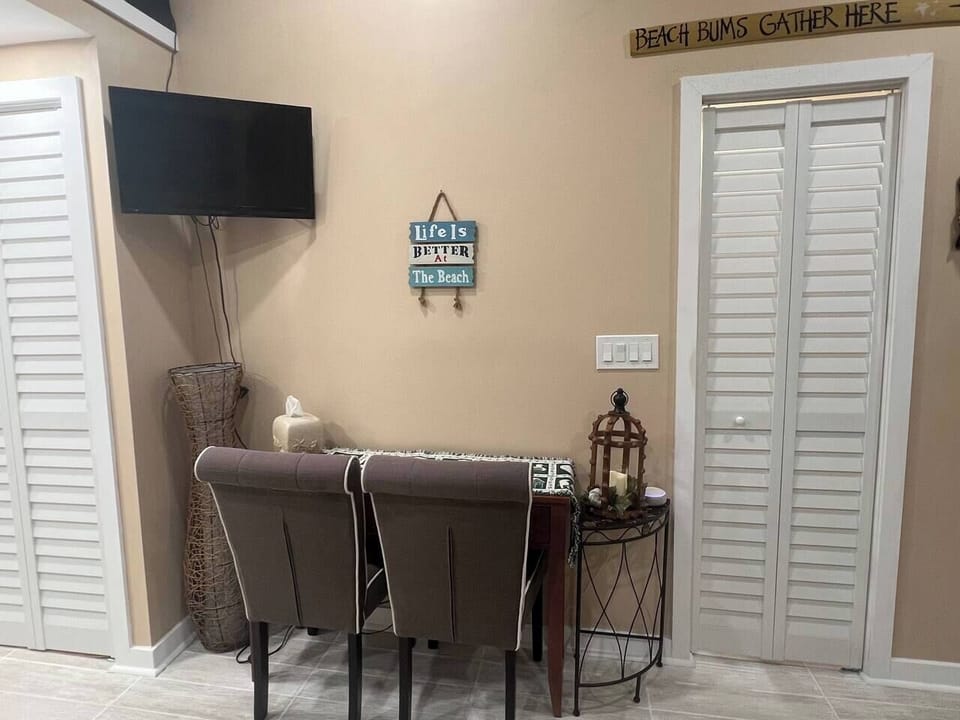 0aad19bf-ac33-4dda-a7a1-d1c250c9b343