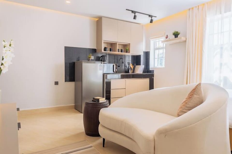 Classic Studio, City View | Living area | 24-inch Smart TV with digital channels
