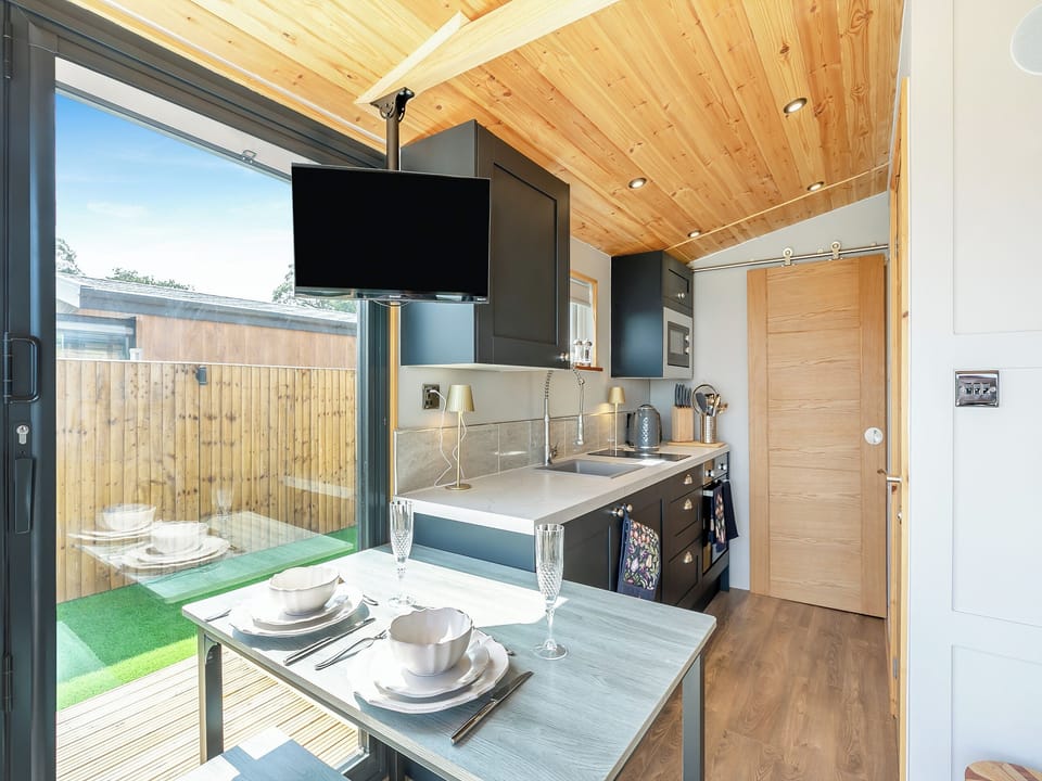 Kitchen/diner | Sky Lark Lodge - Stone Hall Farm, Dalton, near Wigan