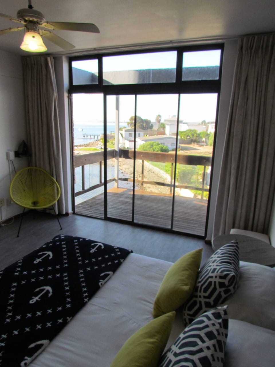 Double Room | Desk, laptop workspace, iron/ironing board, WiFi