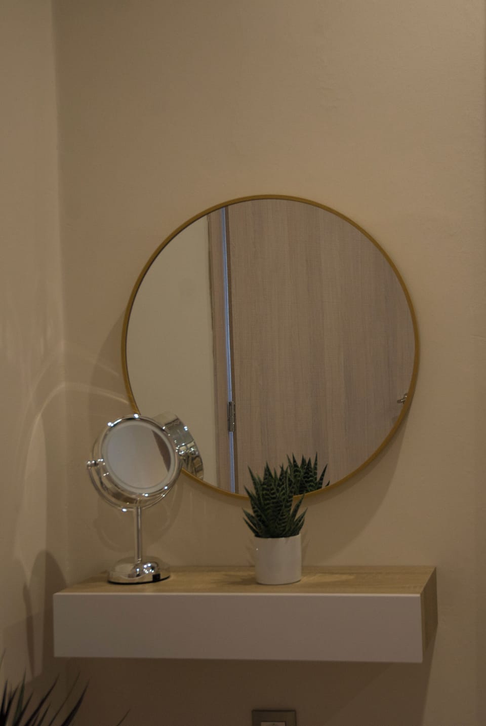 In-room safe, blackout drapes, soundproofing, free WiFi