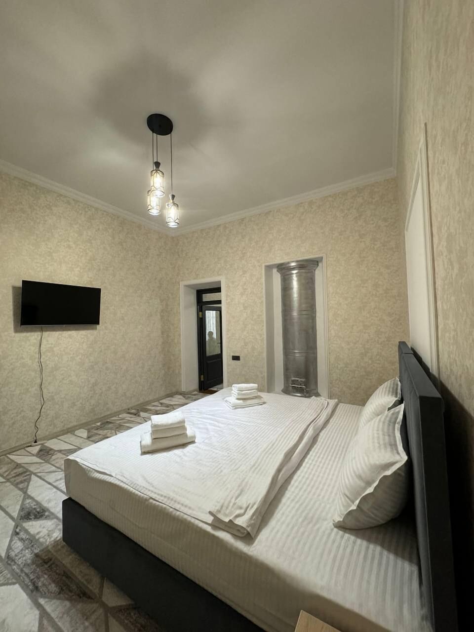 Family Apartment, 1 Double Bed with Sofa bed, City View | Blackout drapes, soundproofing, iron/ironing board (on request)