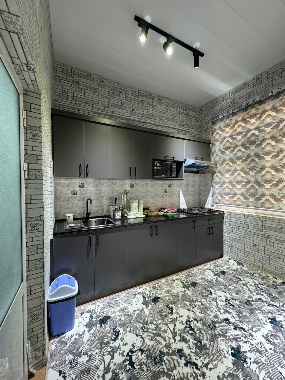 Family Apartment, 1 Double Bed with Sofa bed, City View | Private kitchen | Shared fridge, shared microwave, electric kettle