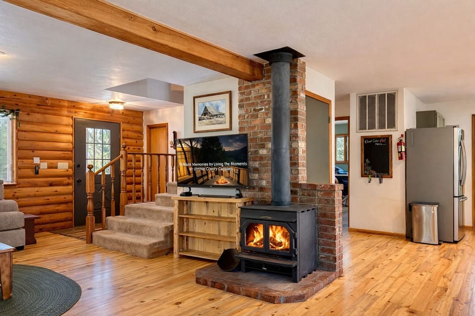 Cabin, 3 Bedrooms | Interior