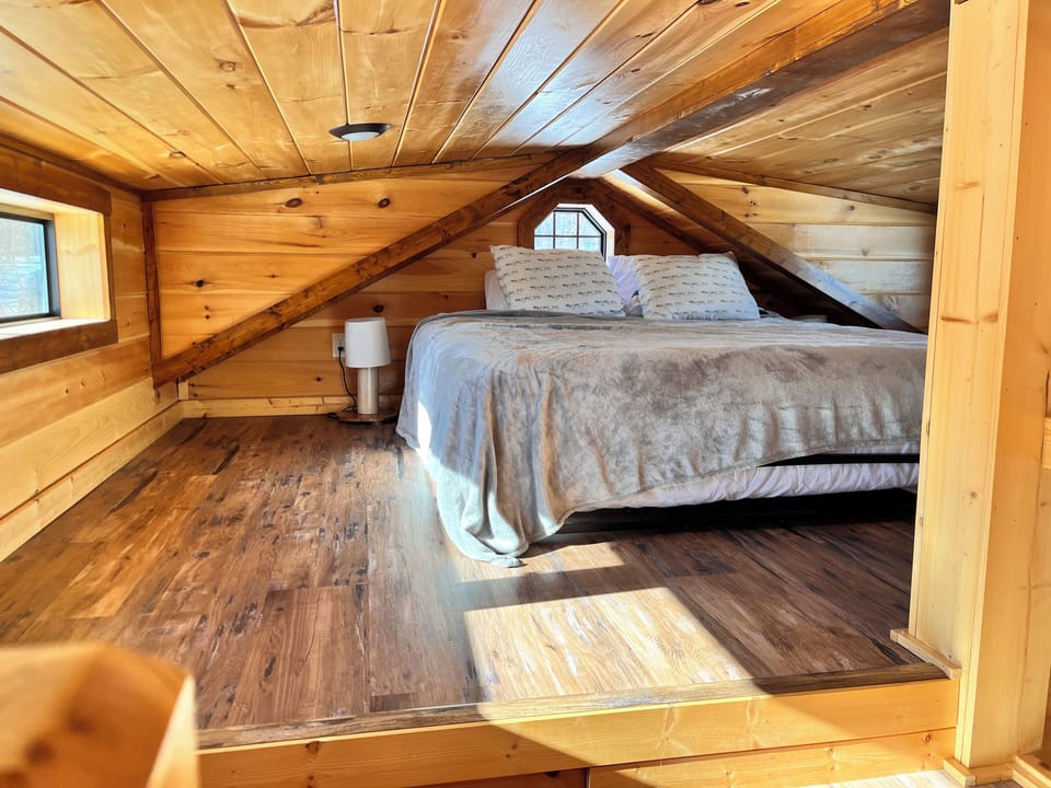 Loft-king bed