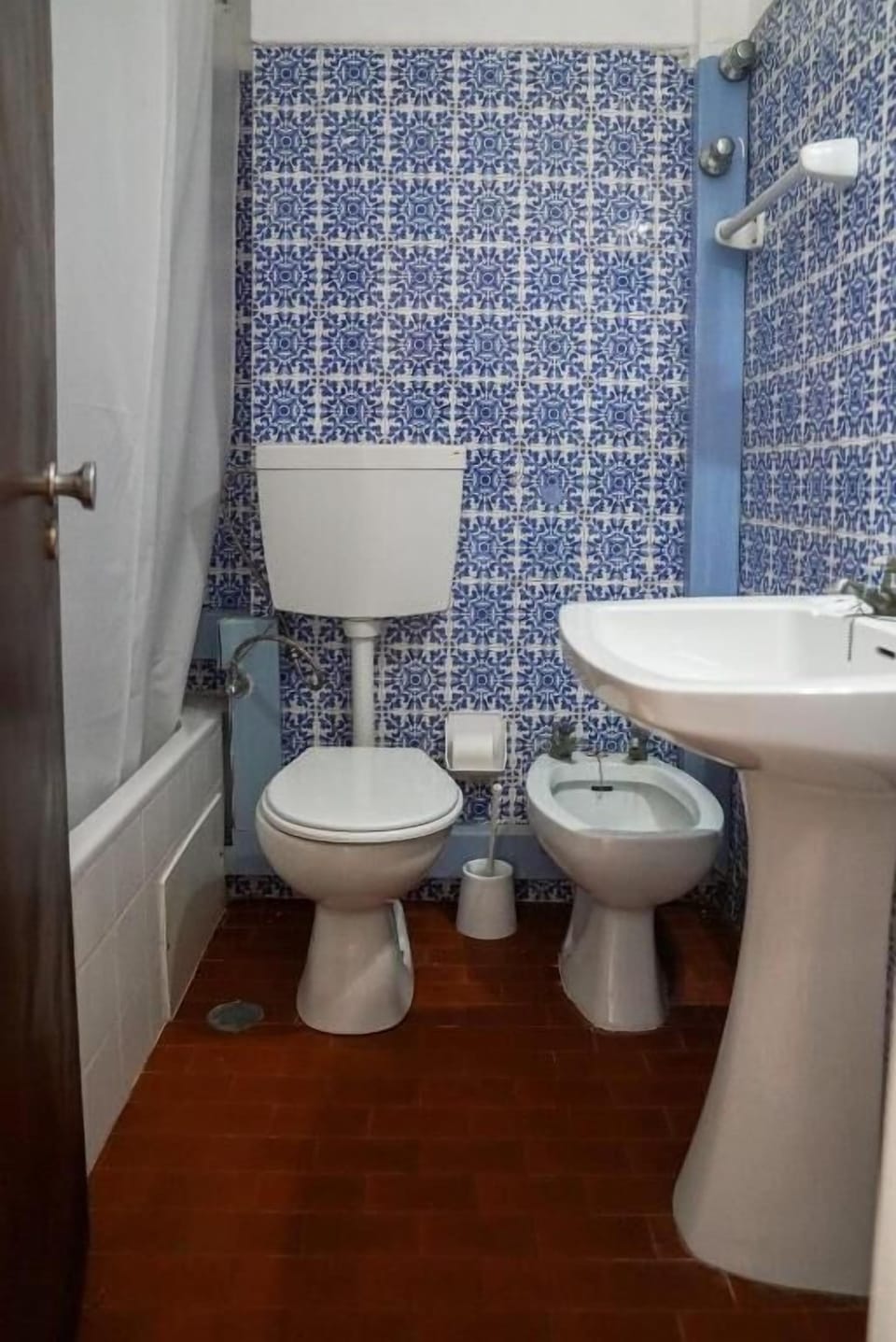 Hair dryer (on request), bidet, toilet paper