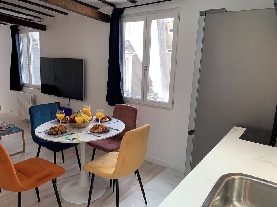 The open-plan living, kitchen and dining area