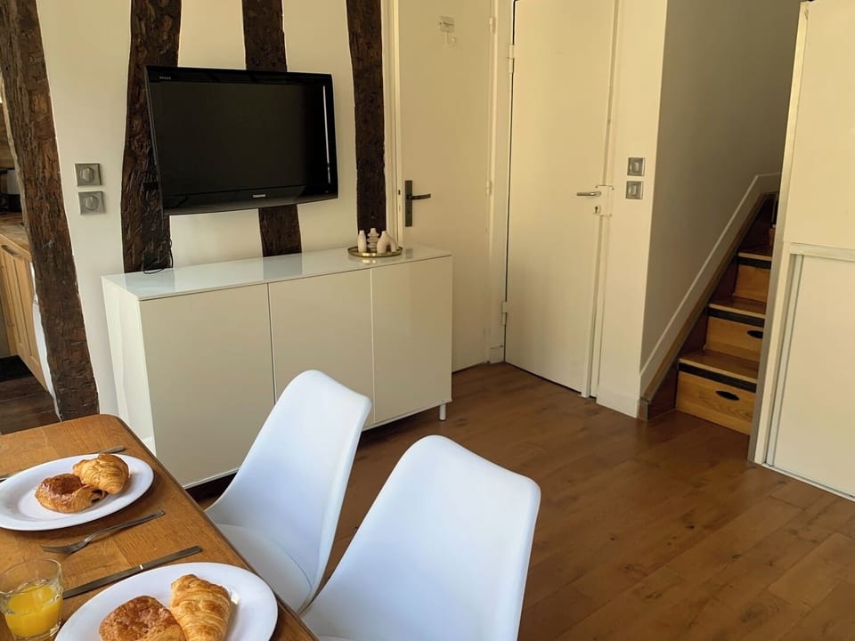 The open-plan living, kitchen and dining area