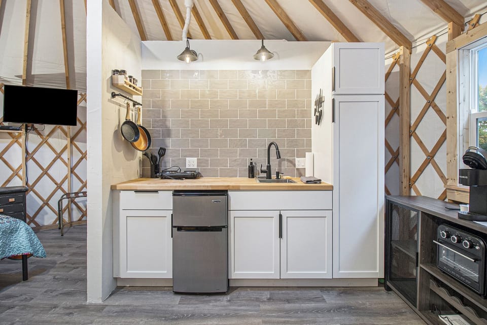 Red yurt kitchen
