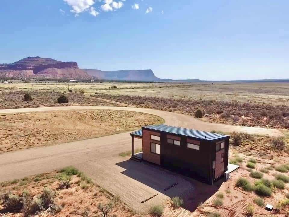Tucked into the wide open desert near Kanab, Journey Pines offers stunning mesa views and total seclusion.