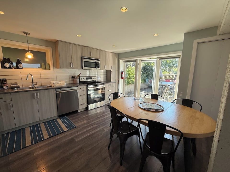 Ground floor indoor-outdoor living.