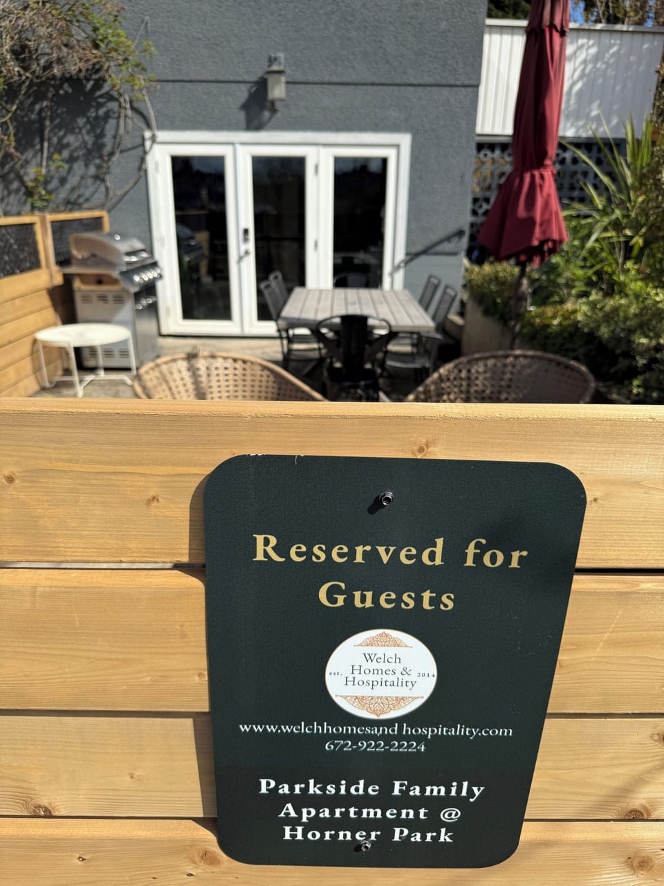 Outdoor dining