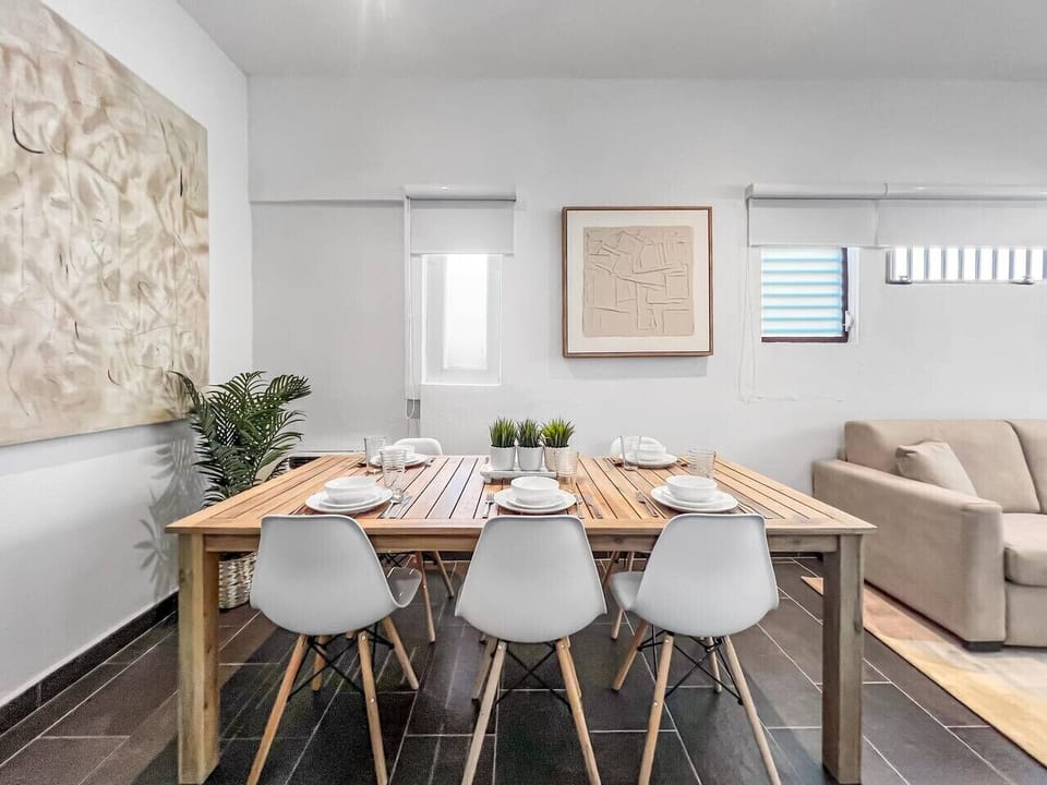 Designed for everyday dining and special moments alike