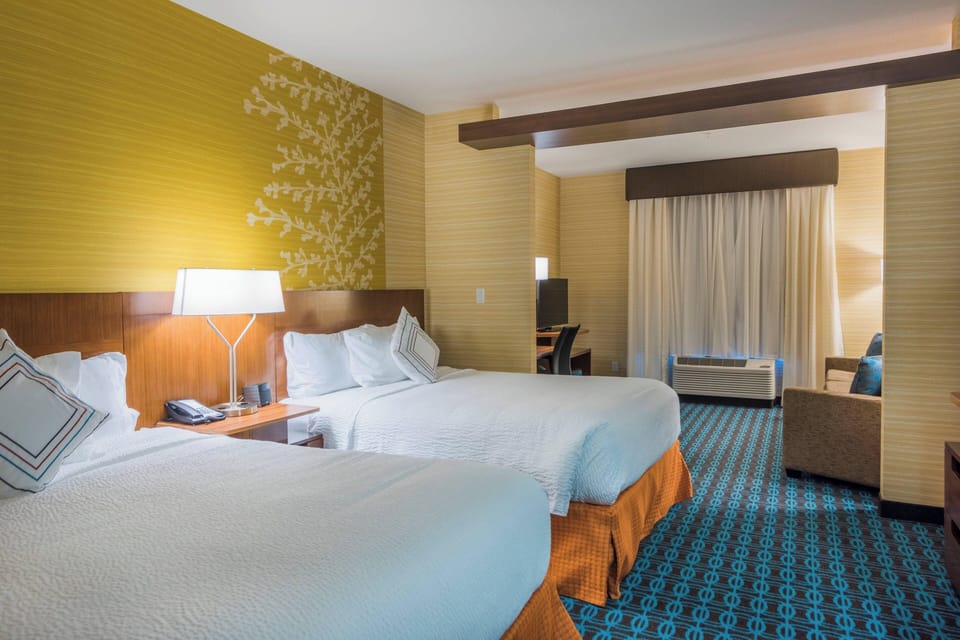 Studio, Multiple Beds | In-room safe, desk, laptop workspace, blackout drapes