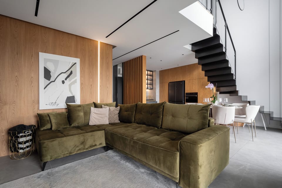 Apartment (51) | Living area | Flat-screen TV